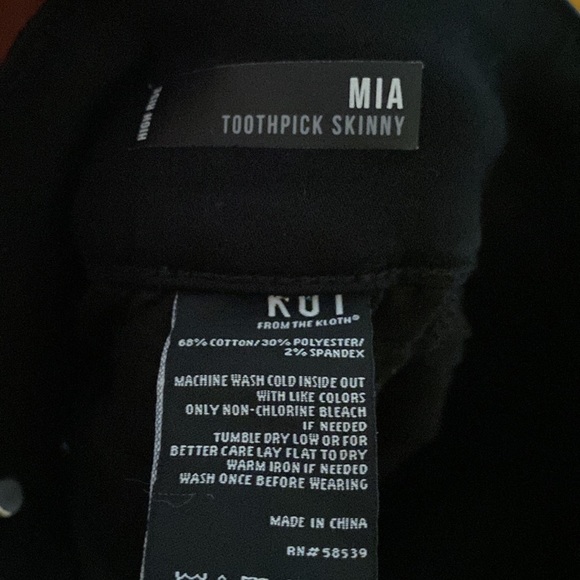 Black skinny’s - Picture 5 of 7